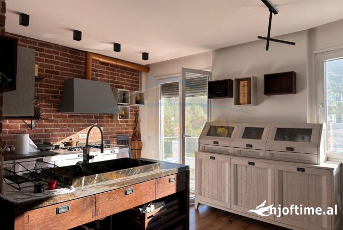 Shtepi ne shitje 3+1 ne Tirane - 436,000 Euro