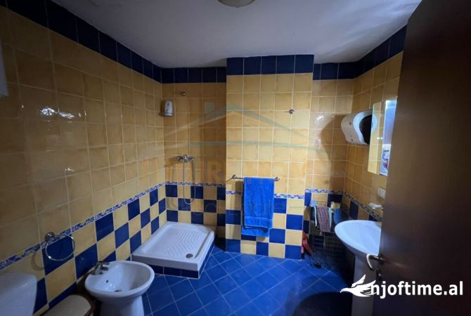 Shtepi ne shitje 3+1 ne Tirane - 320,000 Euro