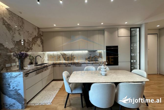 Shtepi ne shitje 3+1 ne Tirane - 416,000 Euro