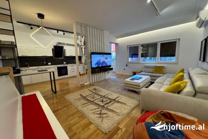 Shtepi ne shitje 2+1 ne Tirane - 450,000 Euro