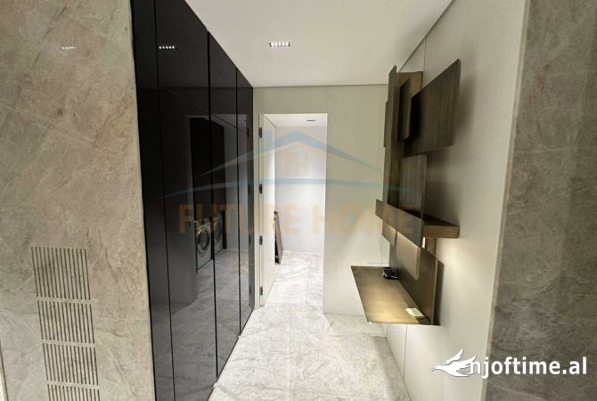 Shtepi ne shitje Apartament ne Tirane, 2+1, Mobilimi E mobiluar, Pagesa 1,290,000  Euro.