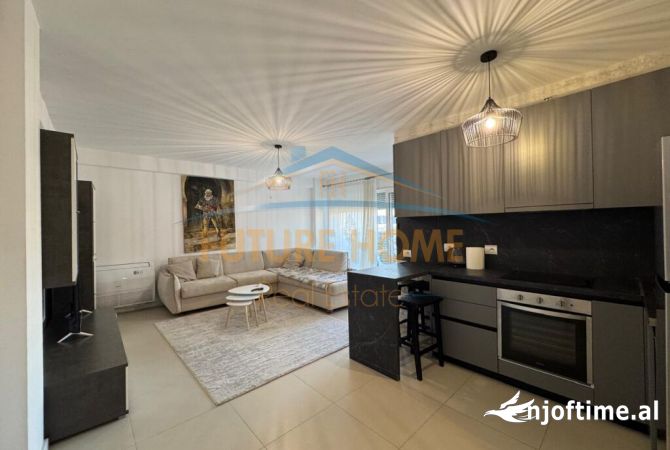 Shtepi ne shitje Apartament ne Tirane, 2+1, Mobilimi E mobiluar, Pagesa 240,000  Euro.