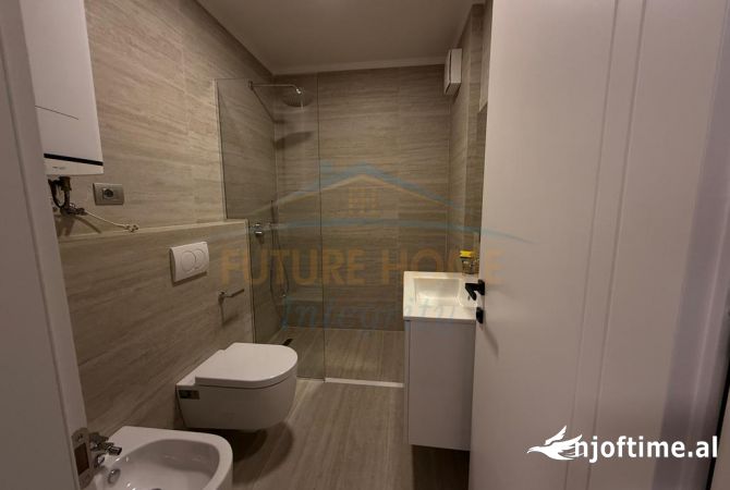 Shtepi me qera Apartament ne Tirane, 2+1, Mobilimi E mobiluar, Pagesa 1,100  Euro.