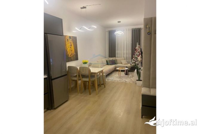 Shtepi ne shitje 1+1 ne Tirane - 98,000 Euro