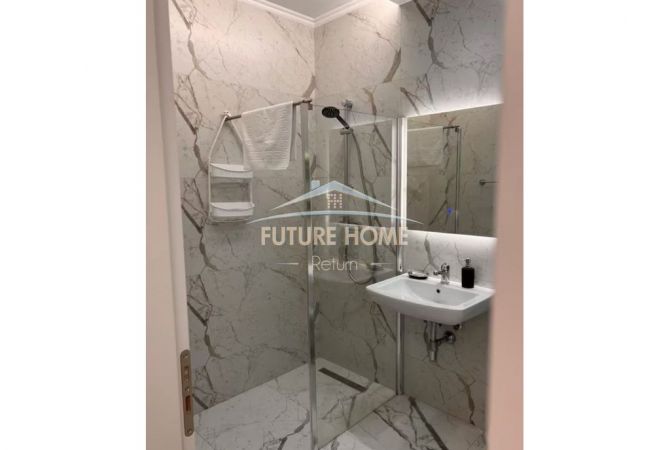 Shtepi ne shitje 1+1 ne Tirane - 360,000 Euro