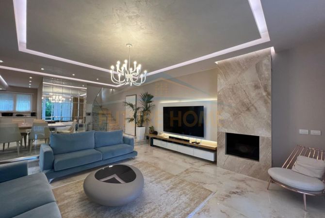 Shtepi ne shitje Vila Luksoze ne Durres, 5+1, Mobilimi E mobiluar, Pagesa 870,000  Euro.