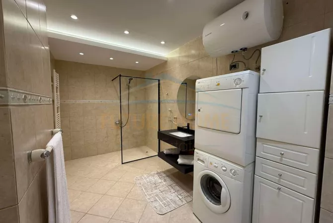 Shtepi ne shitje 2+1 ne Tirane - 348,000 Euro