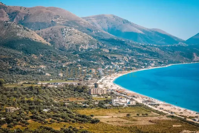 Truall ose Toke  ne Himare - 600,000 Euro