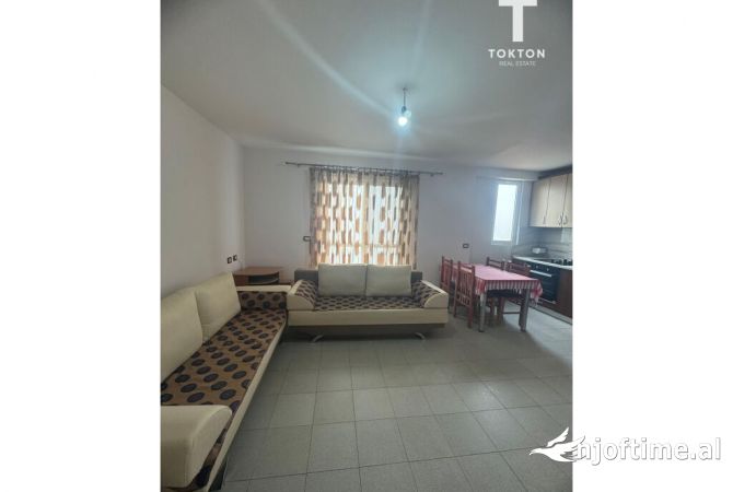 Shtepi me qera 1+1 ne Tirane - 25,000 Leke