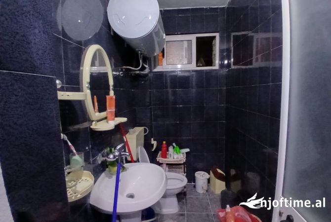 Shtepi ne shitje 1+1 ne Tirane - 76,000 Euro
