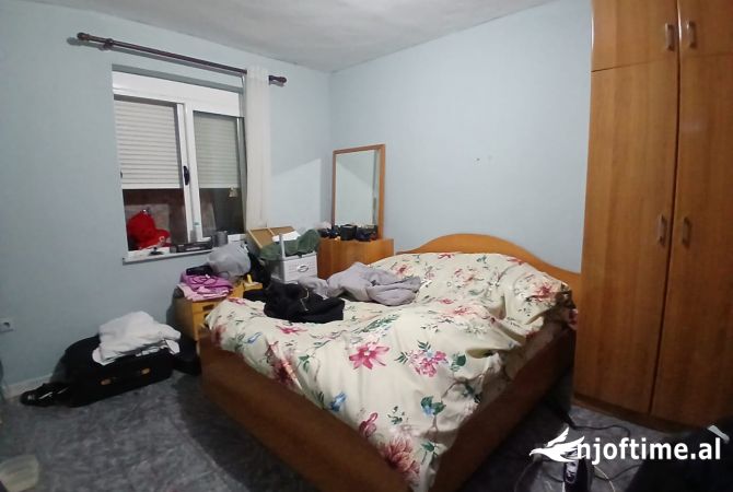 Shtepi ne shitje 1+1 ne Tirane - 76,000 Euro
