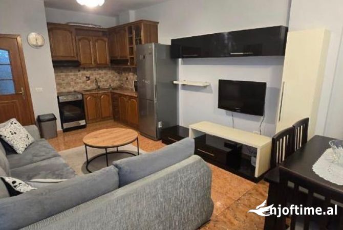 Shtepi me qera 1+1 ne Tirane - 500 Euro