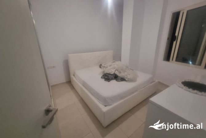 Shtepi me qera 1+1 ne Tirane - 400 Euro
