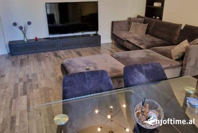 Shtepi ne shitje 2+1 ne Tirane - 230,000 Euro