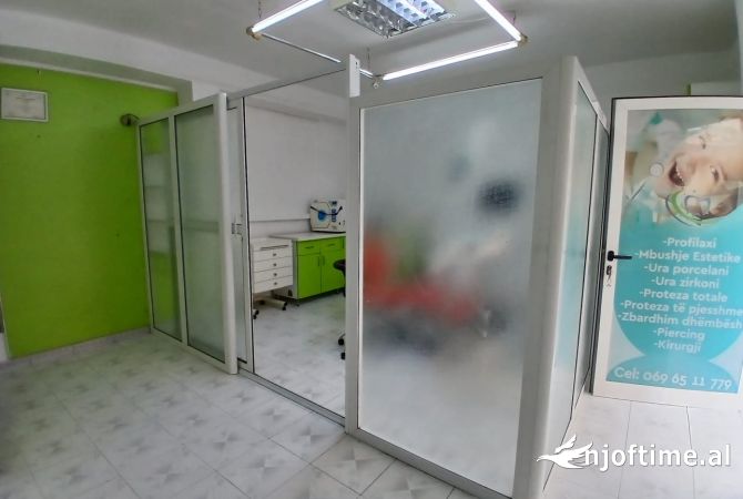 Ambient biznesi me qera 1+1 ne Tirane - 30,000 Leke