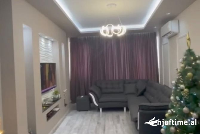 Shtepi ne shitje 2+1 ne Tirane - 130,000 Euro