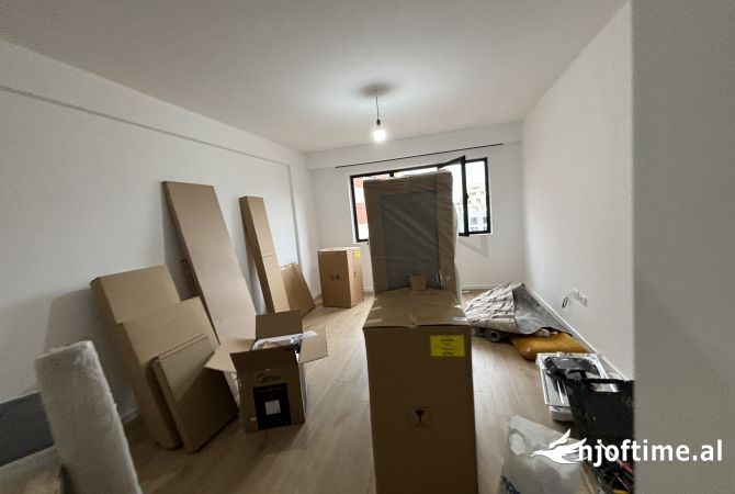 Shtepi me qera 1+1 ne Tirane - 430 Euro
