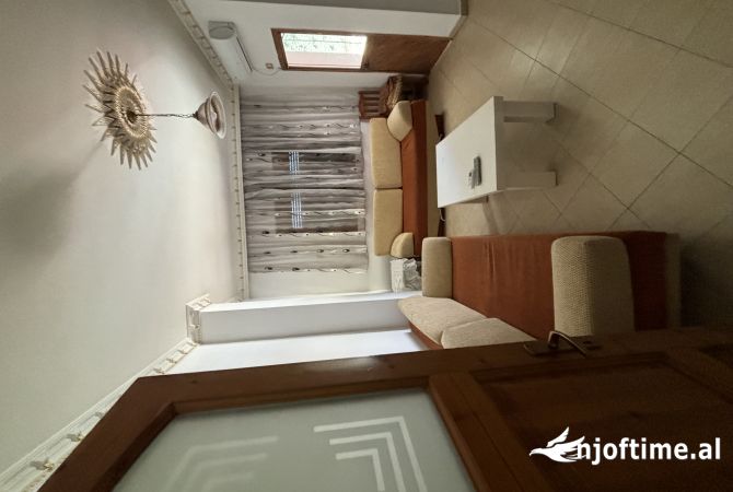 Shtepi me qera 1+1 ne Tirane - 400 Euro