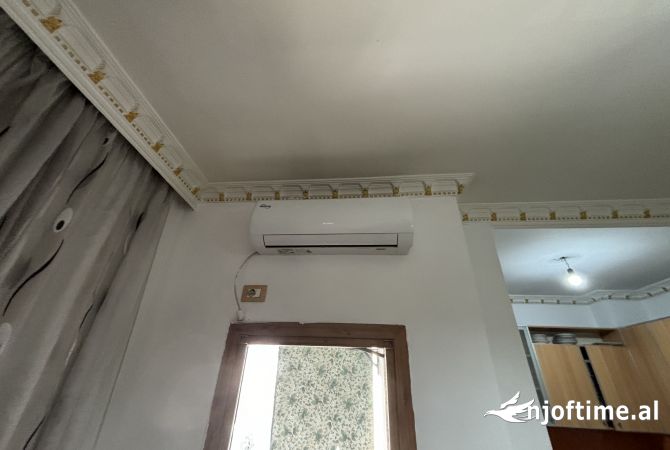 Shtepi me qera Apartament ne Tirane, 1+1, Mobilimi E mobiluar, Pagesa 400  Euro.