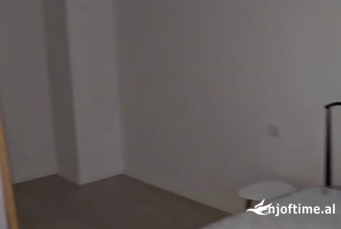 Shtepi me qera 1+1 ne Tirane - 430 Euro
