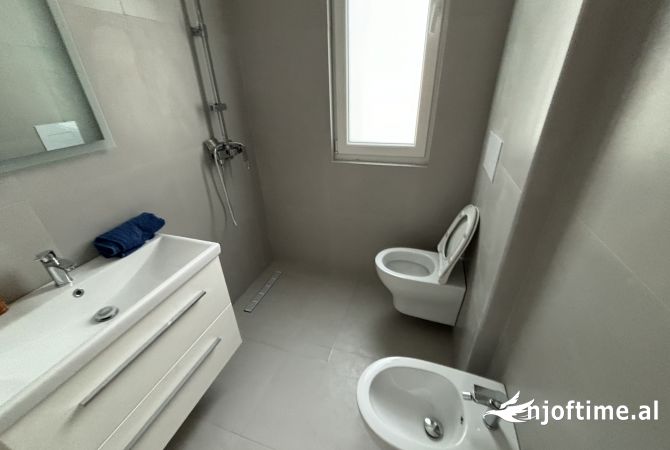 Shtepi me qera 2+1 ne Tirane - 500 Euro