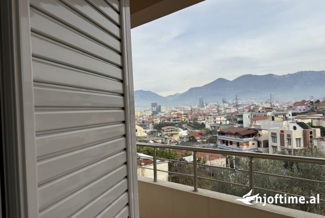 Shtepi me qera 2+1 ne Tirane - 420 Euro