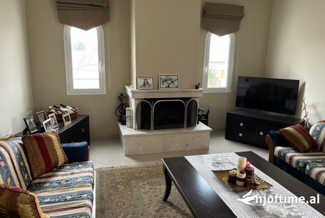 Shtepi me qera 2+1 ne Tirane - 400 Euro