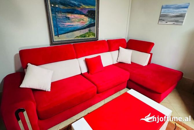 Shtepi me qera Apartament ne Tirane, 1+1, Mobilimi E mobiluar, Pagesa 400  Euro.