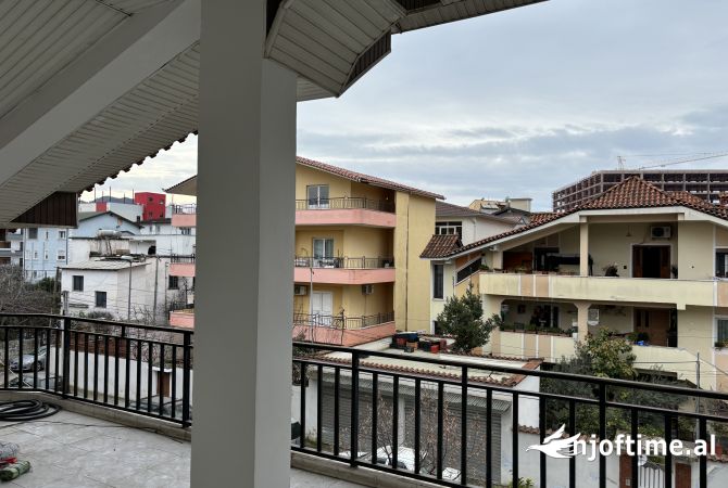 Shtepi me qera Apartament ne Tirane, 1+1, Mobilimi E mobiluar, Pagesa 500  Euro.