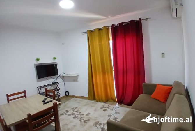Shtepi me qera 1+1 ne Tirane - 300 Euro