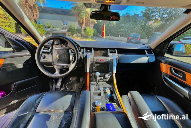 Cars for sale  in Tirana - 5,200 Euro