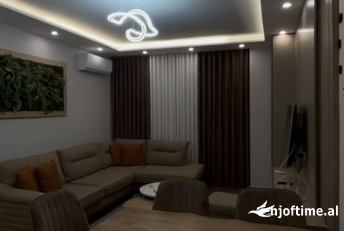 Shtepi me qera 2+1 ne Tirane - 500 Euro