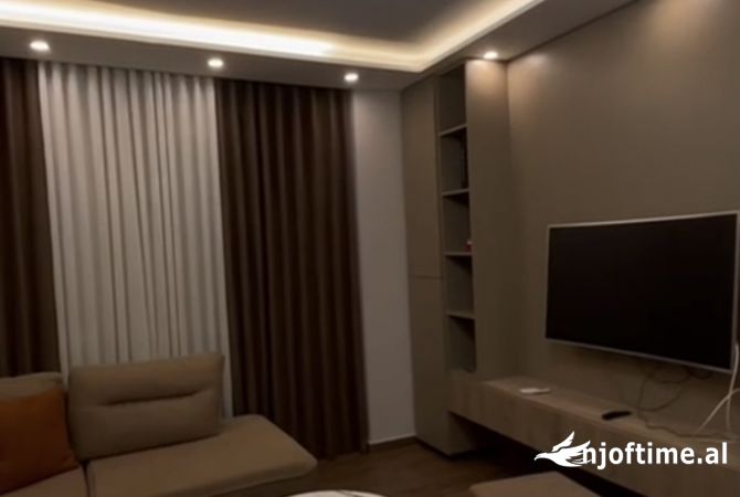 Shtepi me qera 2+1 ne Tirane - 500 Euro