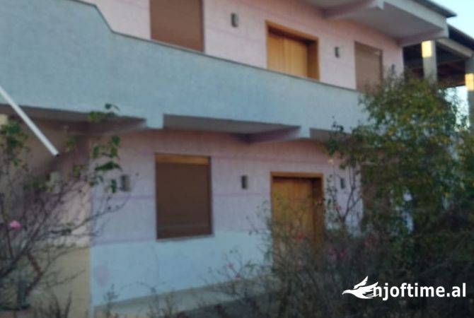 Shtepi ne shitje 2+1 ne Tirane - 165,000 Euro