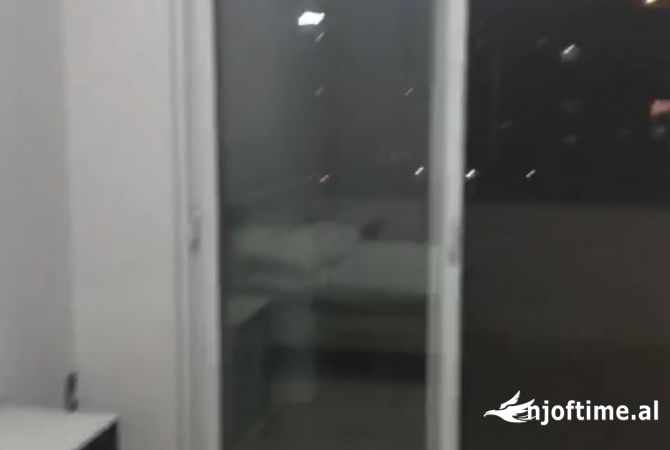 Shtepi me qera 2+1 ne Tirane - 400 Euro