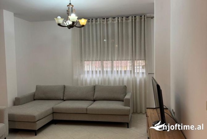 Shtepi me qera 1+1 ne Tirane - 500 Euro