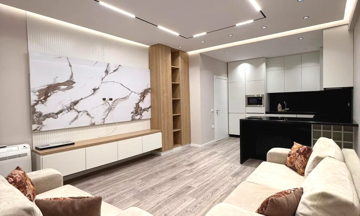 Shtepi me qera Apartament ne Tirane, 1+1, Mobilimi E mobiluar, Pagesa 550  Euro.