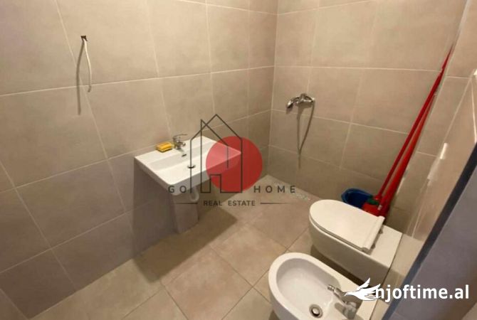Ambient biznesi me qera 1+1 ne Tirane - 400 Euro