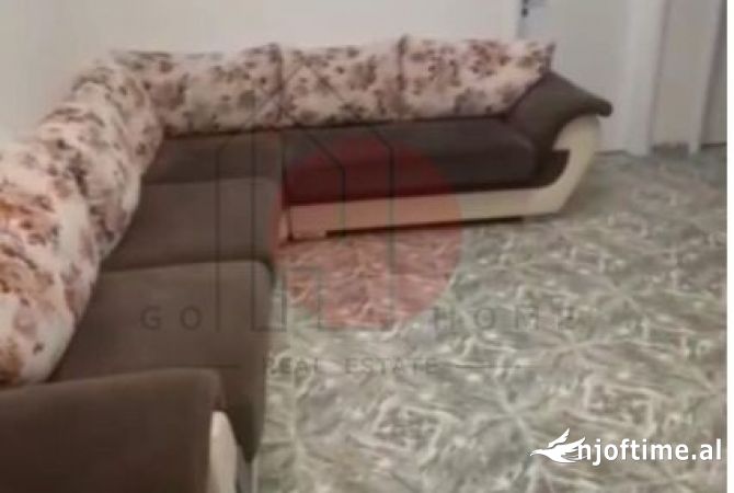 Shtepi me qera 2+1 ne Tirane - 550 Euro