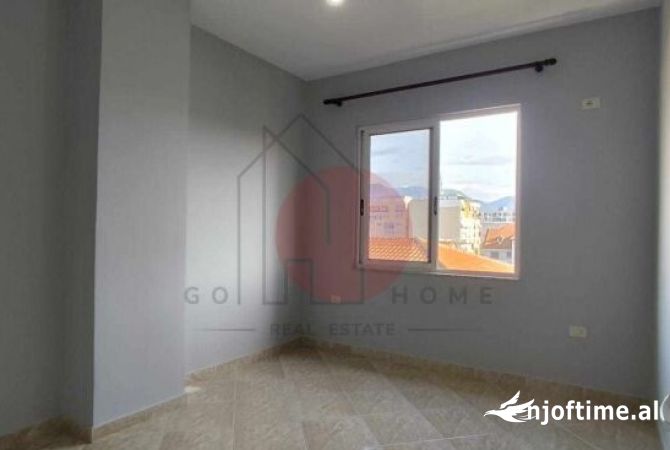 Shtepi me qera 2+1 ne Tirane - 300 Euro