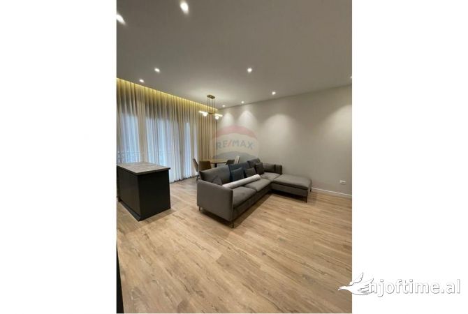 Shtepi me qera 1+1 ne Tirane - 800 Euro