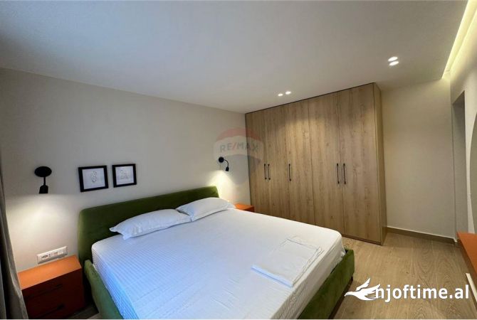 Shtepi me qera Apartament ne Tirane, 1+1, Mobilimi E mobiluar, Pagesa 550  Euro.