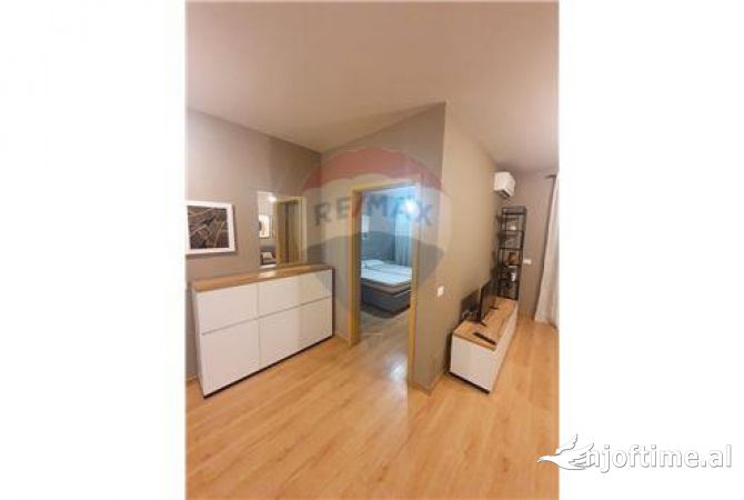 Shtepi me qera Apartament ne Tirane, 1+1, Mobilimi E mobiluar, Pagesa 500  Euro.