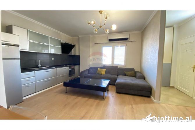 Shtepi ne shitje 2+1 ne Tirane - 200,000 Euro