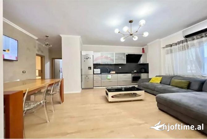 Shtepi ne shitje 2+1 ne Tirane - 200,000 Euro