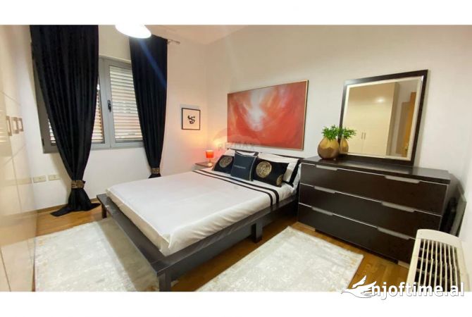 Shtepi me qera 2+1 ne Tirane - 850 Euro