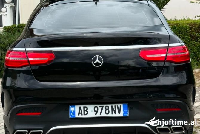 Makina ne shitje ne Tirane - 40,000 Euro