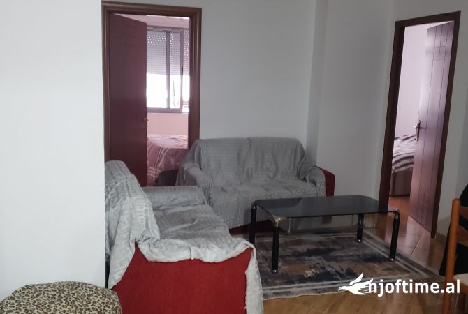 Shtepi ne shitje 2+1 ne Tirane - 85,000 Euro