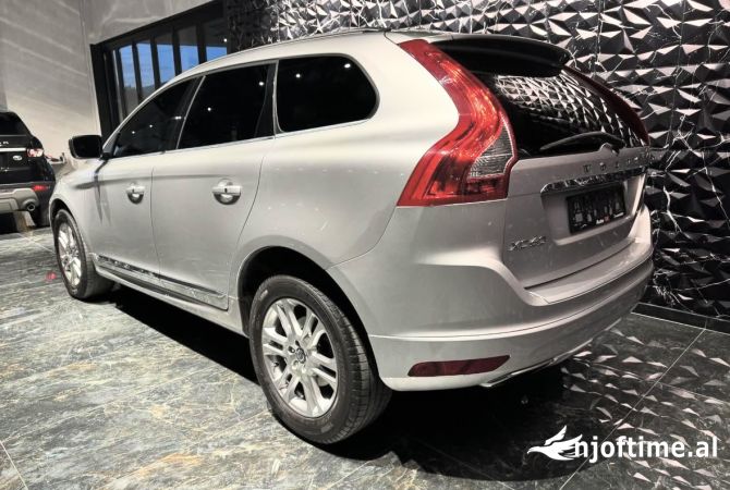 Makina ne shitje  ne Tirane - 11,000 Euro