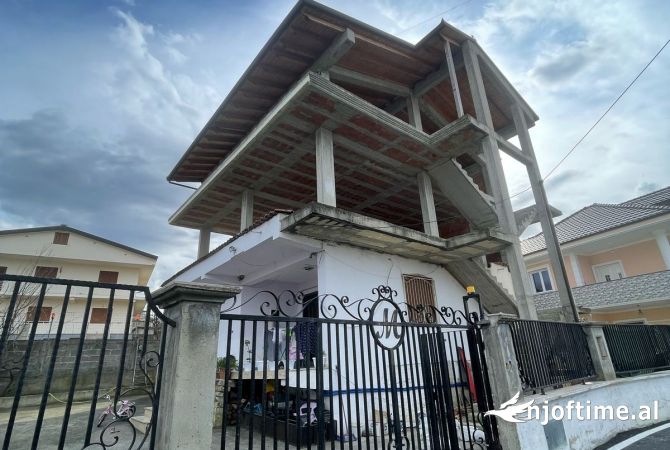 Casa in vendita 1+1 a Tirana - 155,000 Euro